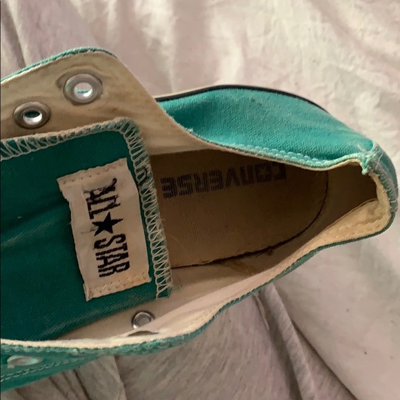 Converse - Picture 2 of 3